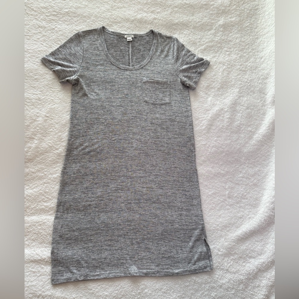 J. Crew Heather Gray T-Shirt Dress - Size: M